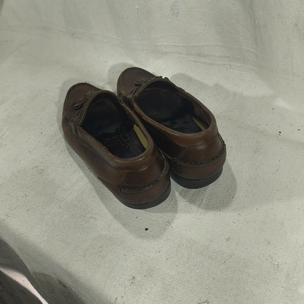 Men's Size 9M Brown Leather Tassel Loafers Hush Puppies